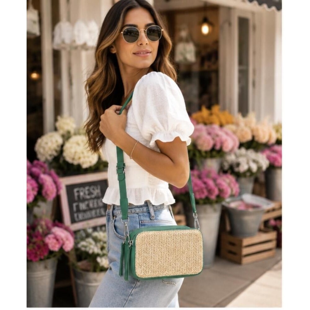 NWT Kelly Green Straw Crossbody Bag Woven Summer Vacation Beach Purse - Picture 5 of 6